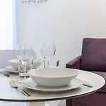 Italianway Apartmán *