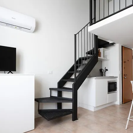 Apartment Italianway Milan